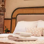 Hotel Qara