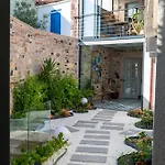 Qara Hotel Ayvalı