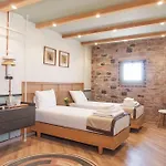 Qara Hotel Ayvalı