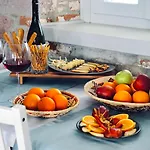Hotel Qara Ayvalı