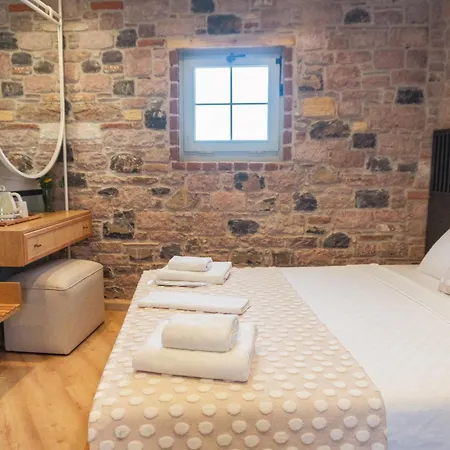 酒店 Qara Ayvalı