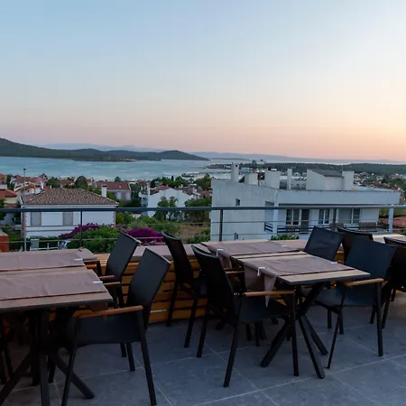 Qara 酒店 Ayvalı