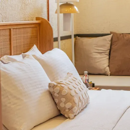 Hotel Qara Ayvalı